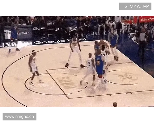 哈利伯顿挡拆组织拉开空间提升效率胜过东契奇